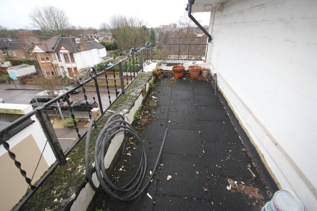 Great West Road Apartments Flat D Londra Esterno foto
